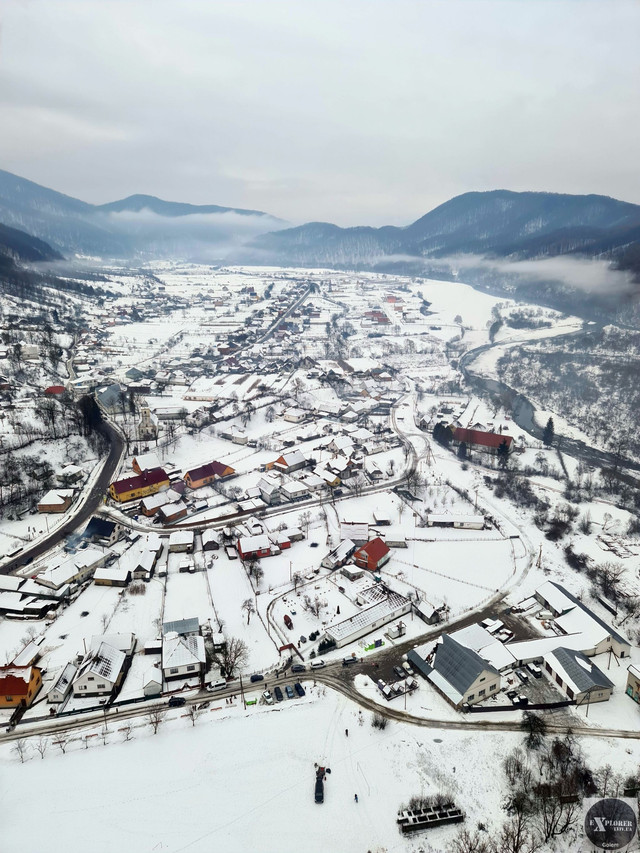 Львів'яни на повітряній кулі облетіли Карпати і потрапили в Книгу рекордів України (відео)
