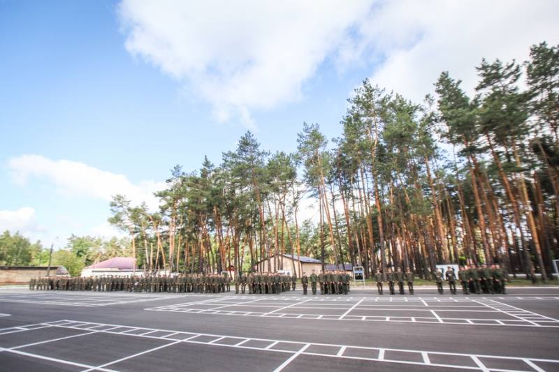 В Киевской области стартовали совместные учения военных Нацгвардии и канадских инструкторов