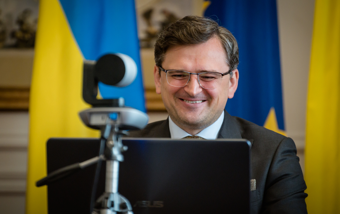 Дмитрий Кулеба: Никто украинцев держать взаперти не собирается