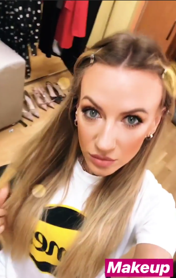 Кокетливая Леся Никитюк в прозрачном платье показала "образ дня"