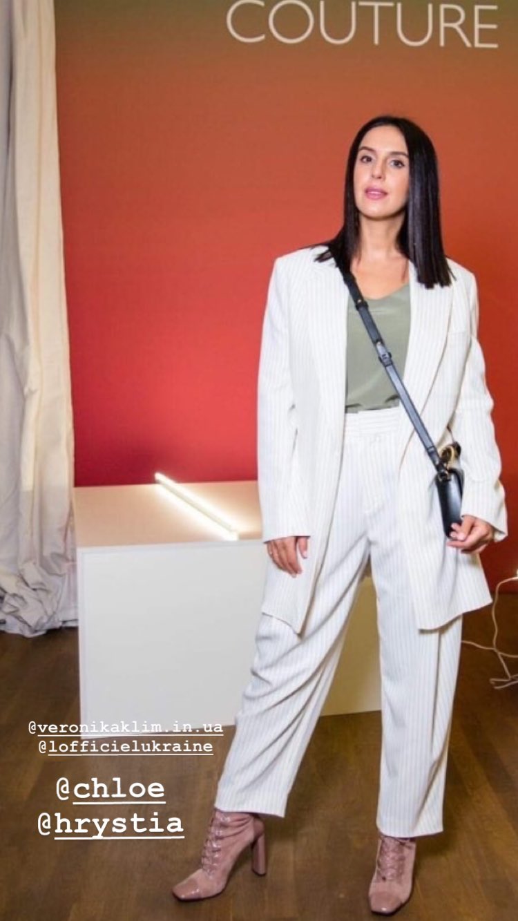 Витончена елегантність: Джамала показала трендовий оверсайз-образ від Chloé