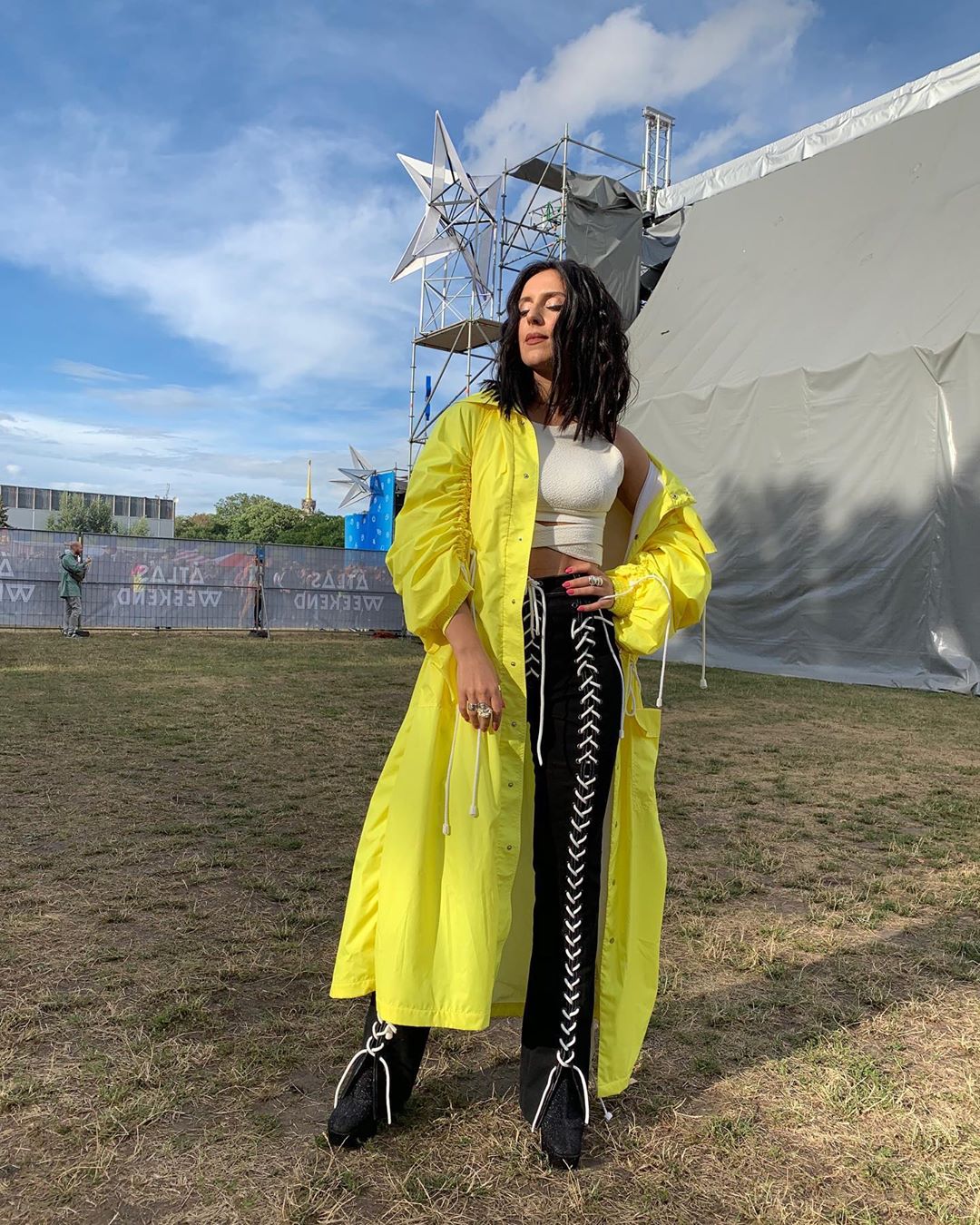 "Крутая": Джамала удивила стильным бунтарским луком