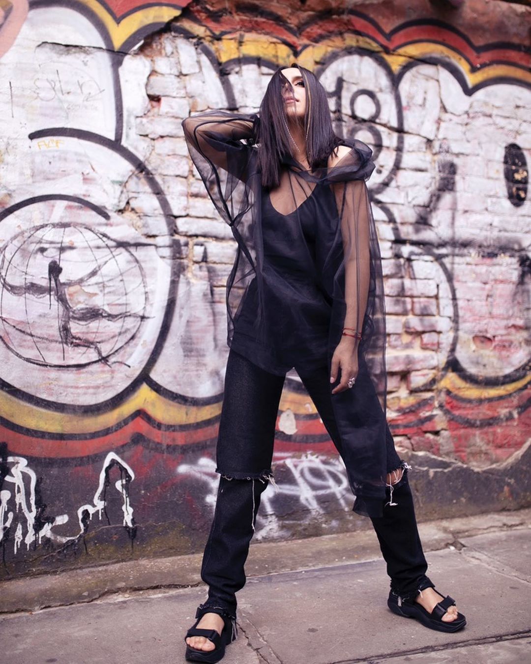 "Крутая": Джамала удивила стильным бунтарским луком