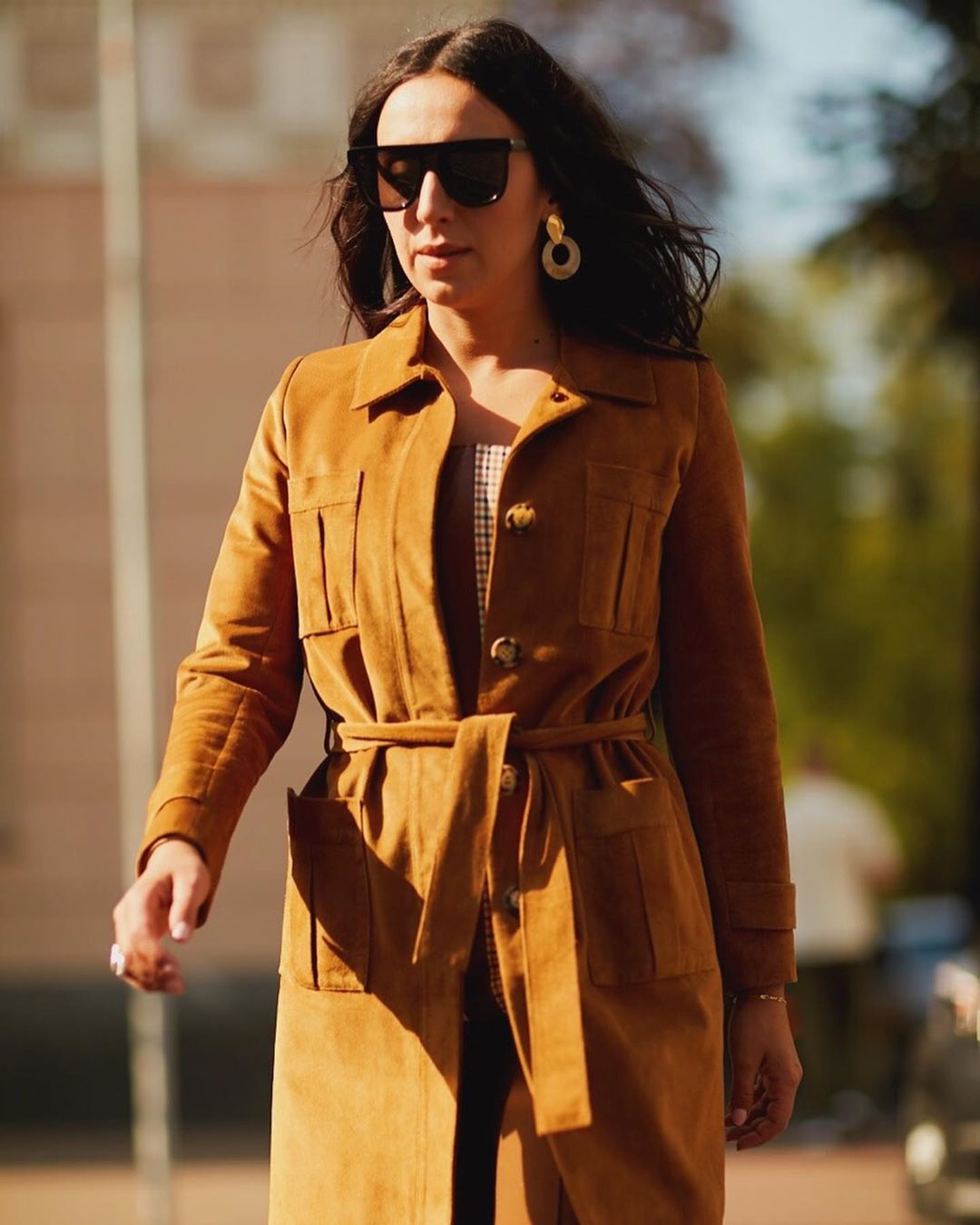 Антигламур: Джамала удивила городской съемкой на фоне стройзаборов и старой рекламы