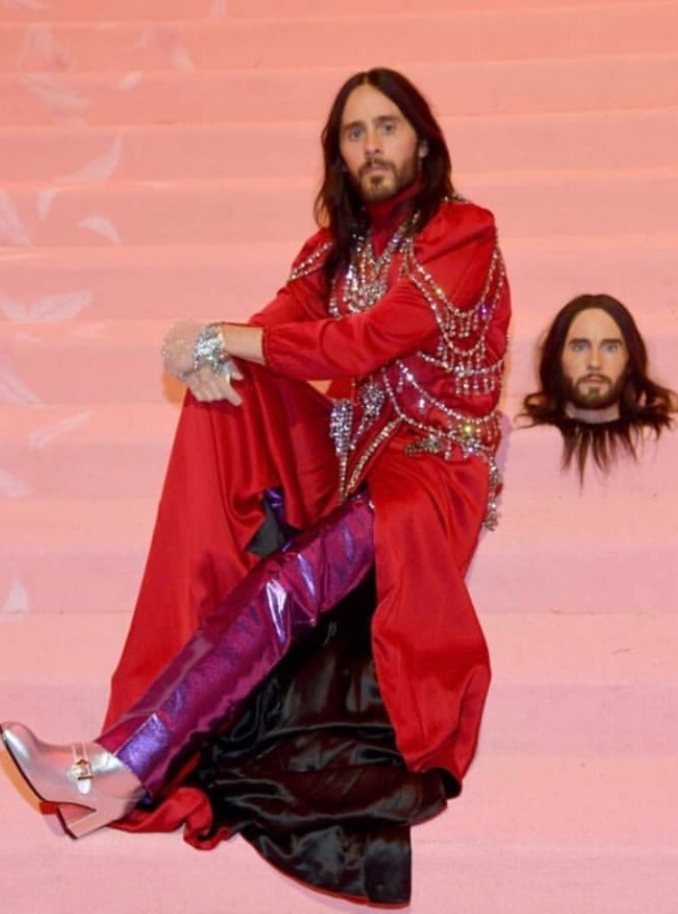 Чудо в перьях: самые нелепые наряды Met Gala 2019 (фото)