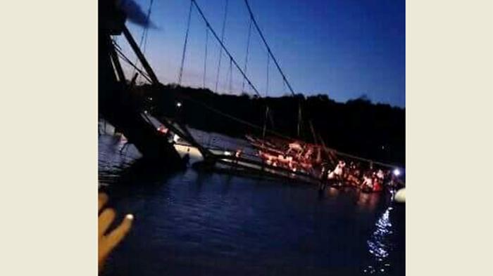 На острові Балі обвалився міст, щонайменше 8 загиблих