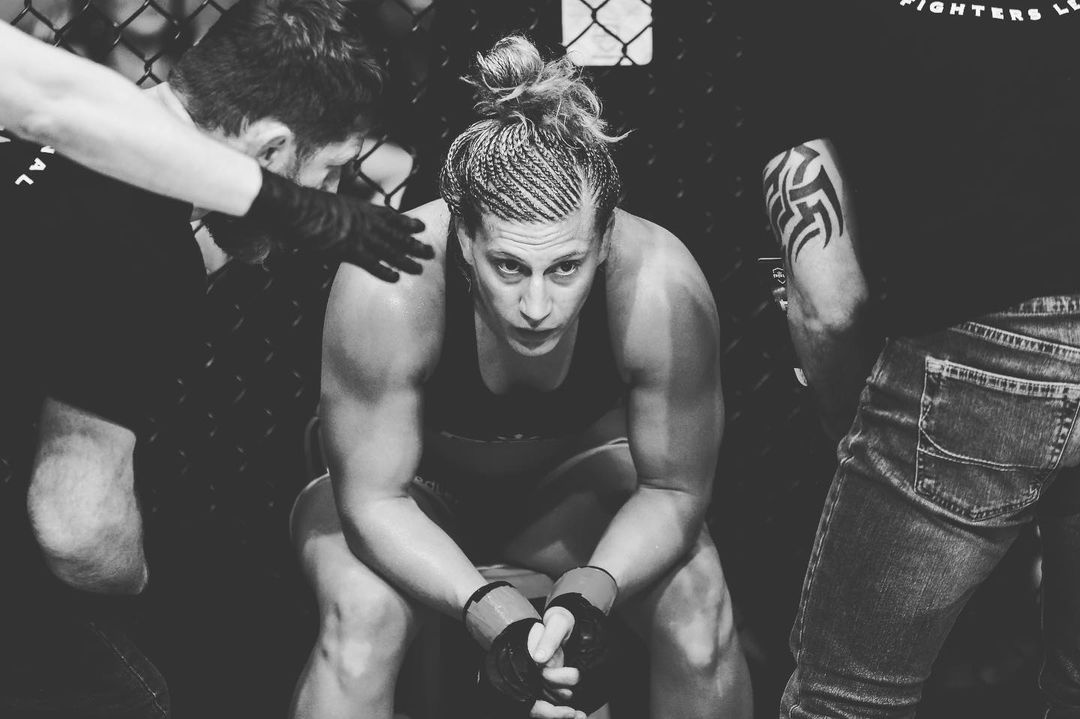 Ради будущего детей: украинка сразится с "женщиной-Хабибом" на турнире по ММА