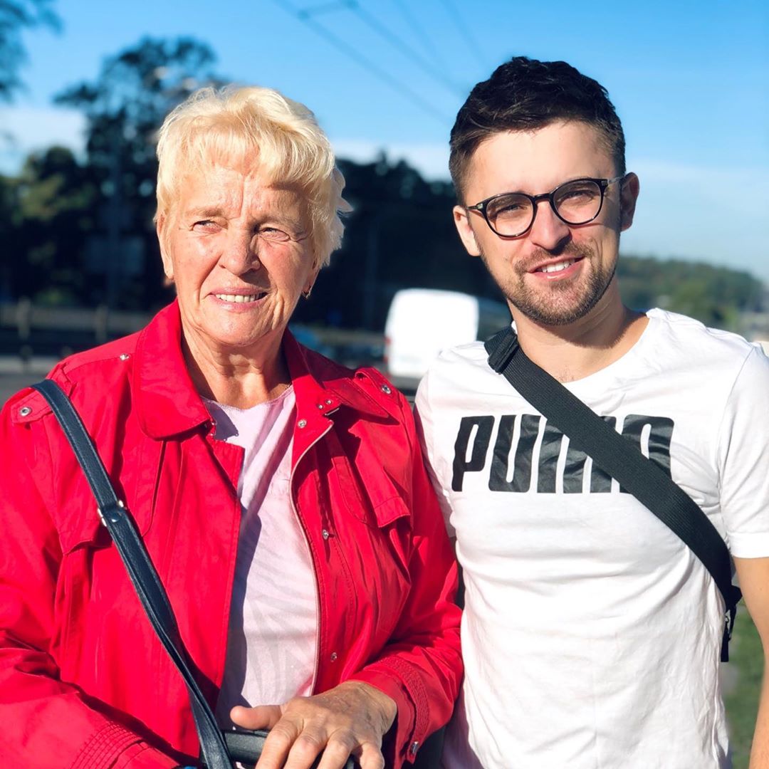 Відомий український співак розчулив фото з рідною людиною