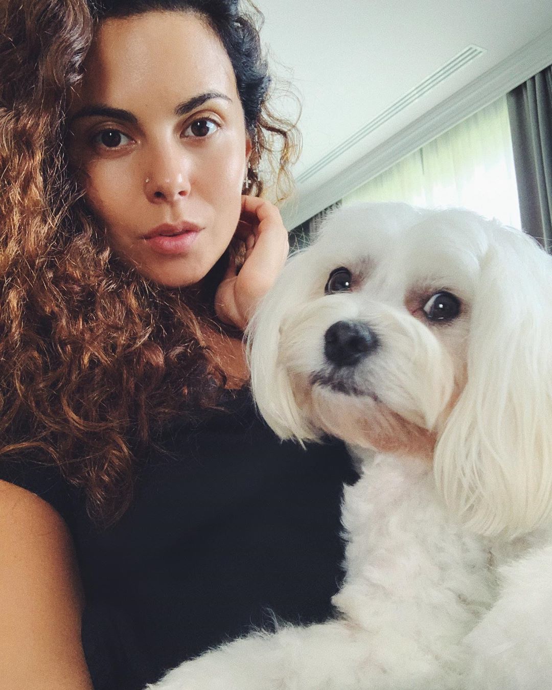 "Новый сезон - новая ты!" Каменских без макияжа сделала интригующее заявление