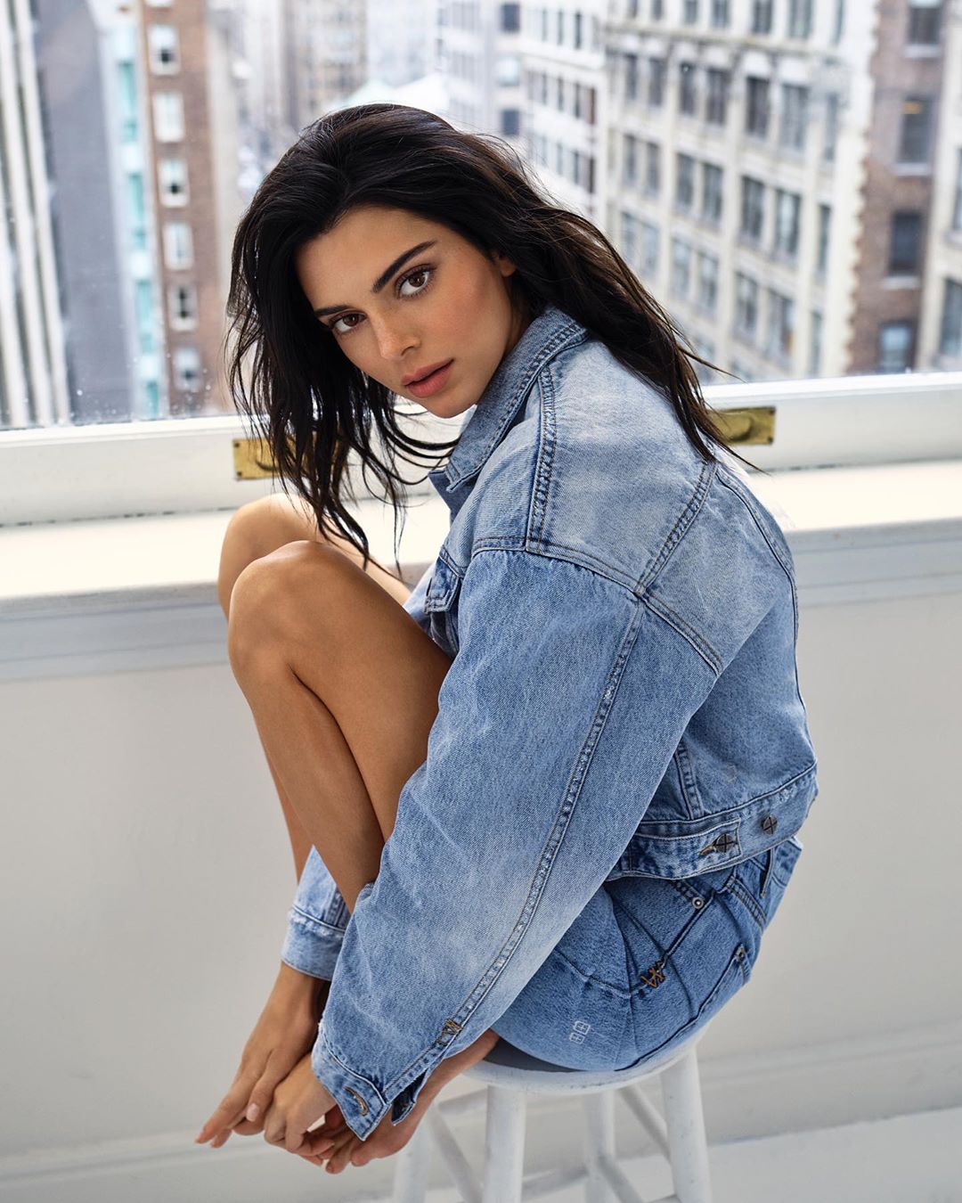 Кейт Міддлтон, Белла Хадід, Кендалл Дженнер і інші знаменитості, які приміряли головний hair-тренд осені