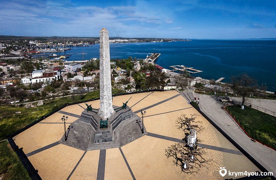 В оккупированном Крыму целый город остался без воды: все подробности