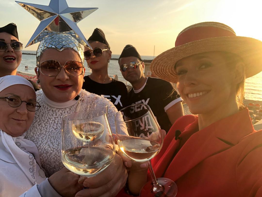 Фотографировались полтора часа: как Верку Сердючку встречали в Израиле