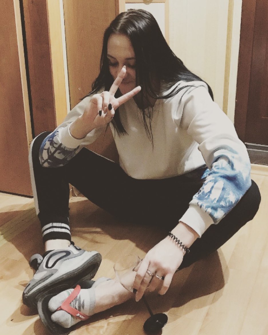 Від пацанки до панянки: как выглядит 17-летняя победительница шоу