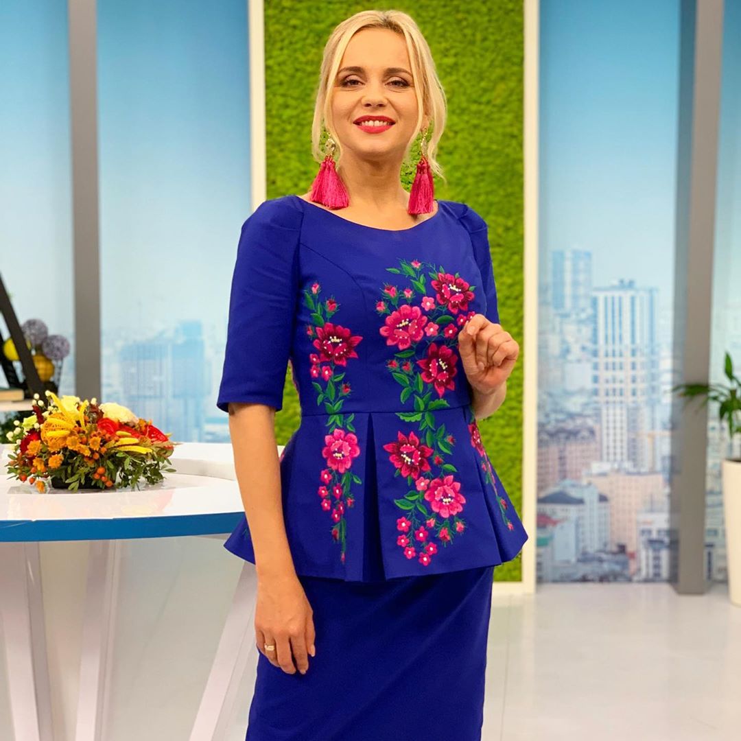 Пани на миллион: Лилия Ребрик покоряет роскошным образом в народном стиле