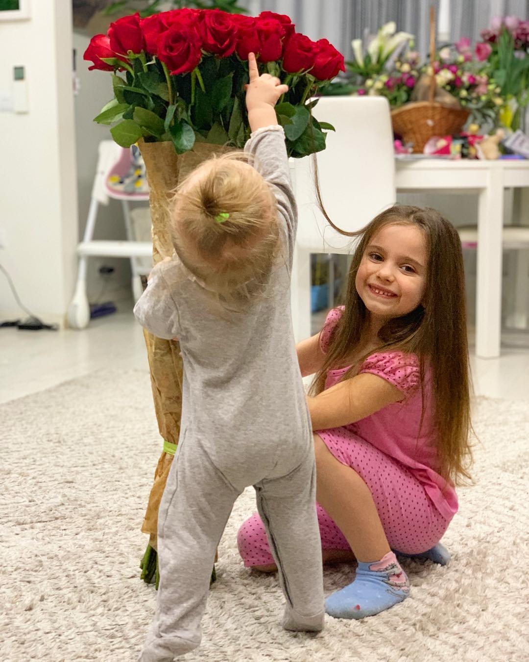 Дикі сестрички: Лілія Ребрик зворушила мережу фото з доньками