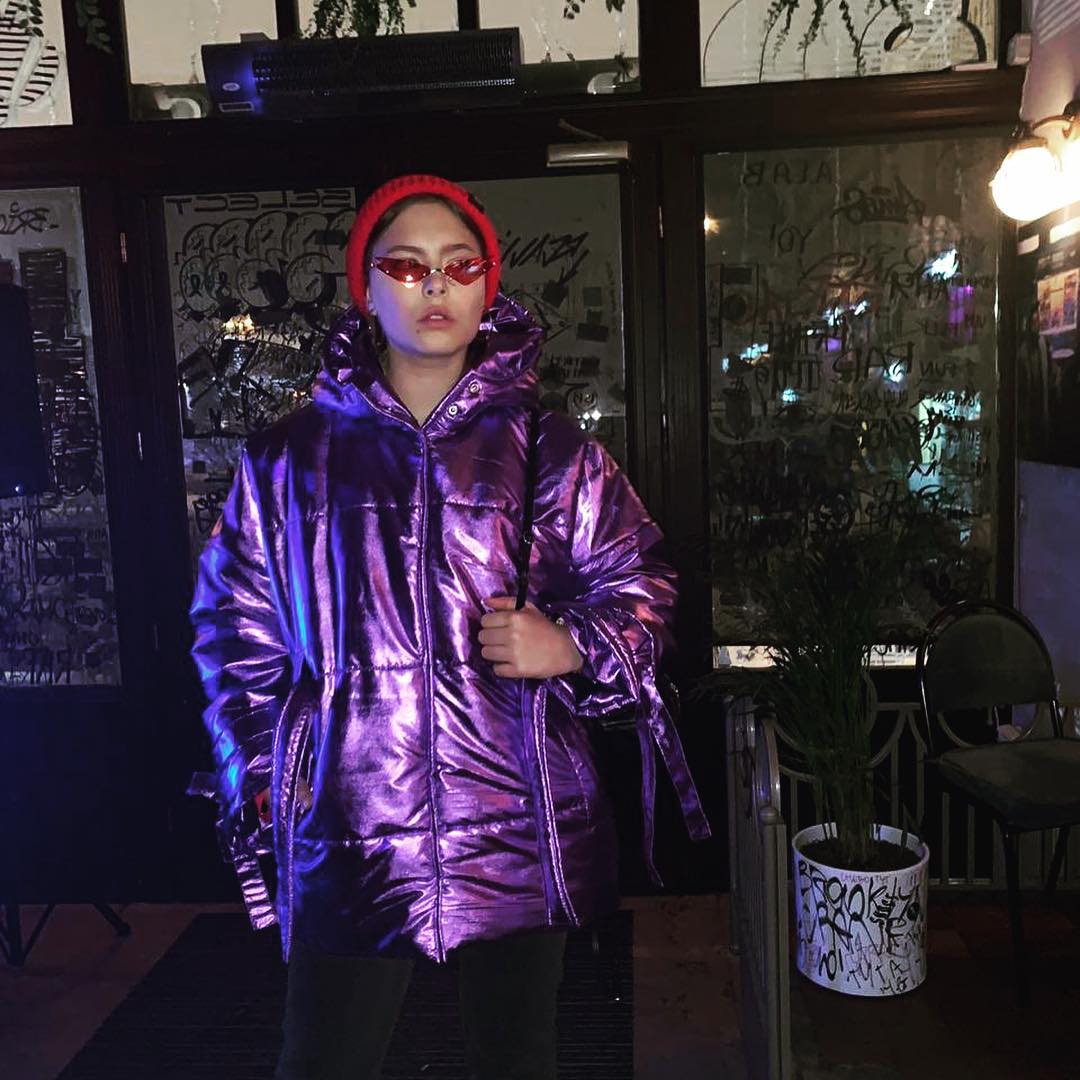 Стильна красуня: дочка Олени Кравець показала трендовий осінній образ