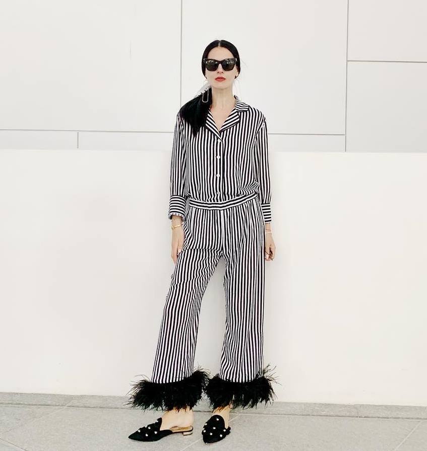 Пижама-стайл или "Деми Мур": выбираем лучший пляжный образ Маши Ефросининой в Абу-Даби