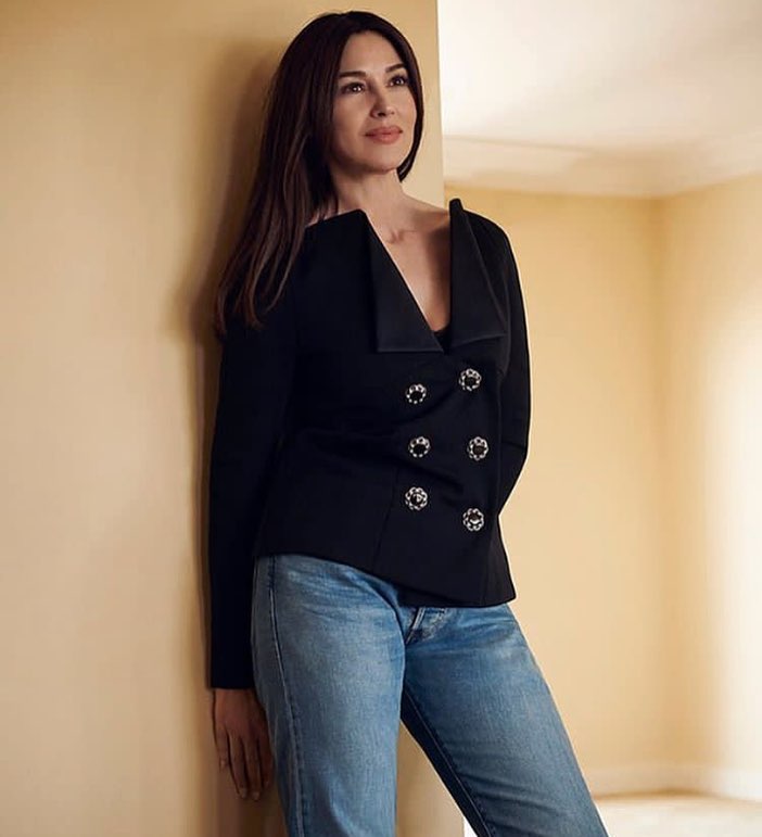 Женщина-мечта: 54-летняя Моника Беллуччи снялась в стильной фотосессии для глянца