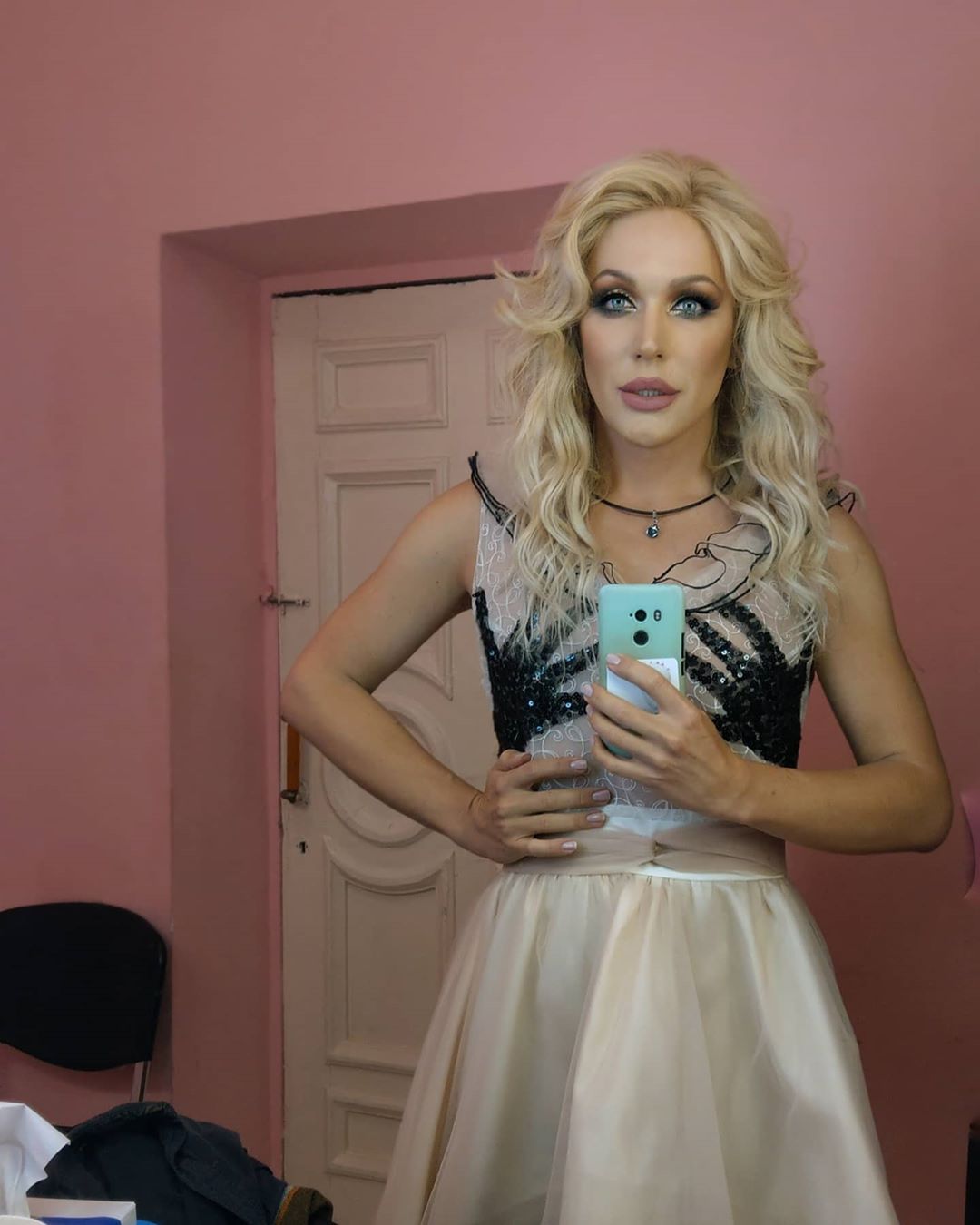 Як не набрати вагу під час карантину: діва Монро поділилася своїми лайфхаками