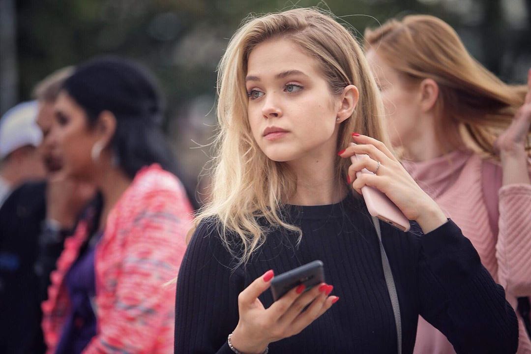 Слабо бачить себе в цьому: Тищенко взяв в помічниці юну модель