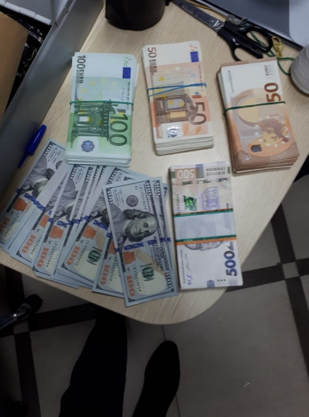 СБУ виявила у Вишинського договір з пропагандиським агенством РФ