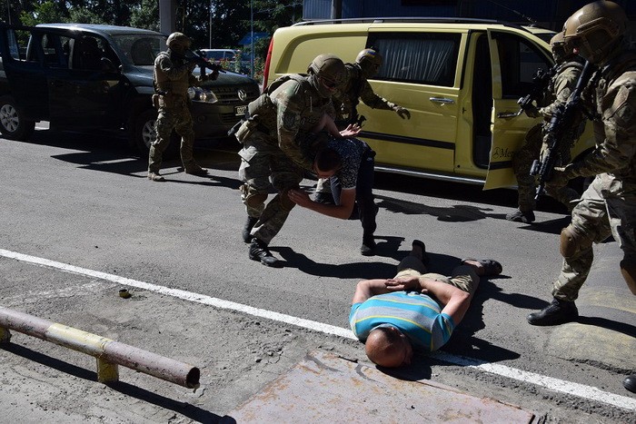 СБУ провела масштабные международные антитеррористические учения в Черновицкой области
