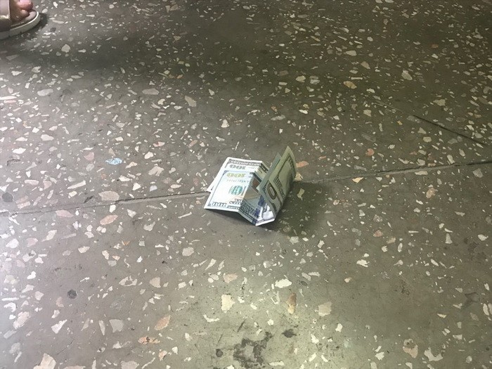 У Чернігівській області затримали на хабарі завідуючу відділом райвійськкомату