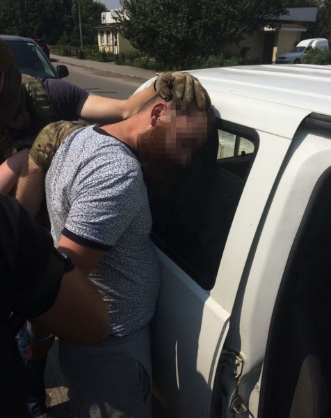 У Києві викрили нацгвардійця, який продавав зброю із зони бойових дій
