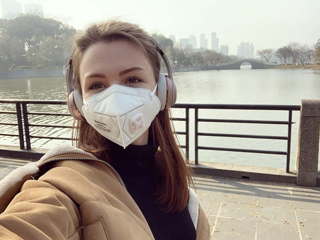 Украинка ошеломила сеть рассказом об эвакуации из Китая