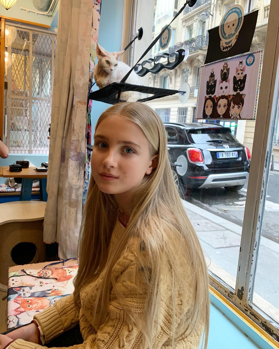 Супермама: Наталя Водянова показала рідкісне фото з підрослим сином