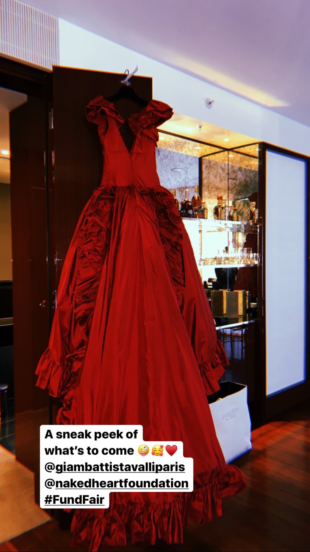 Принцесса эльфов: Наталья Водянова удивила сказочным образом на благотворительном балу в Лондоне