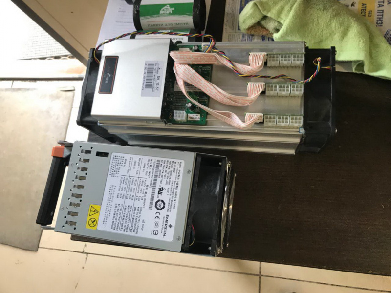 В Донецкой области пограничники обнаружили комплектующие для "криптовалютной фермы"