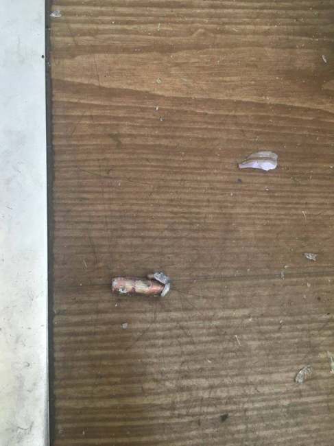 Прикордонники показали наслідки обстрілу КПВВ "Майорське"