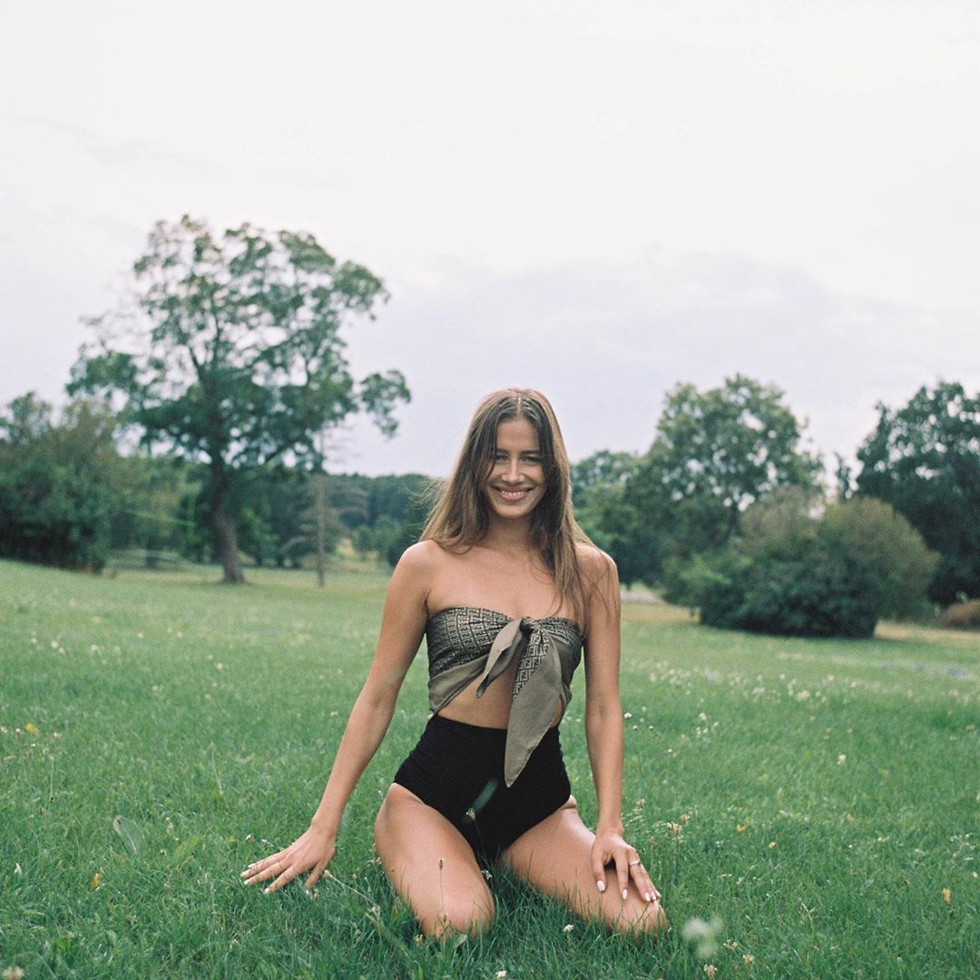 Новый роман ему на пользу: 56-летний Брэд Питт восхитил сеть помолодевшим внешним видом