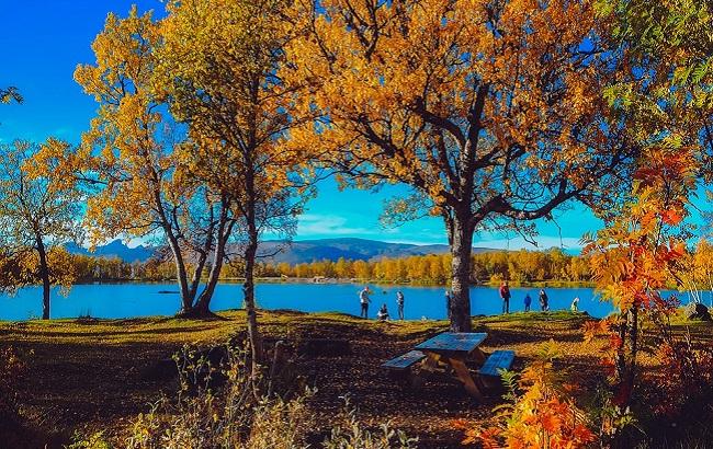 Вихідні дні восени 2019: скільки відпочиватимуть українці