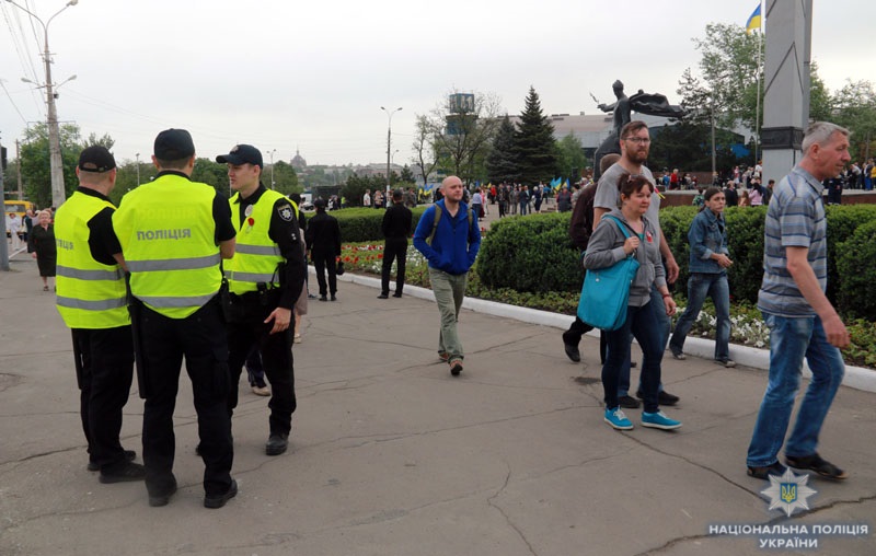 В Донецкой области оштрафовали митингующих за георгиевские ленты на 9 мая
