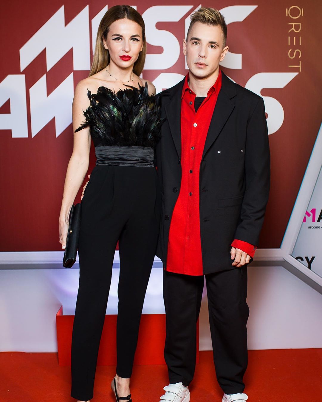 Свободен, как волк: известный украинский певец развелся с женой