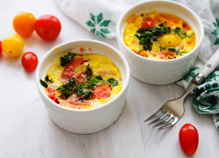 Омлет с овощами в микроволновке: рецепт быстрого завтрака