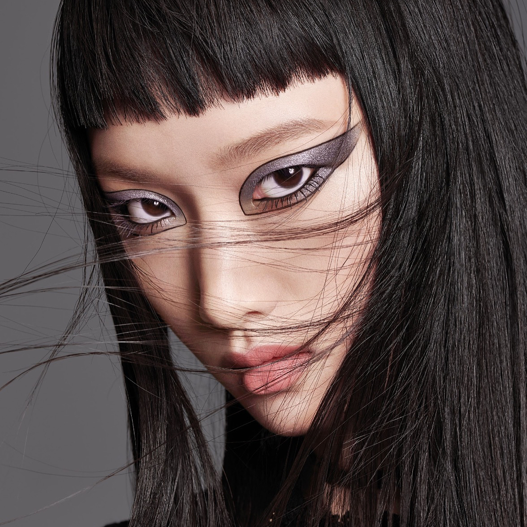 Зажги ночь: 5 идей вечернего макияжа на День всех влюбленных от звездных визажистов