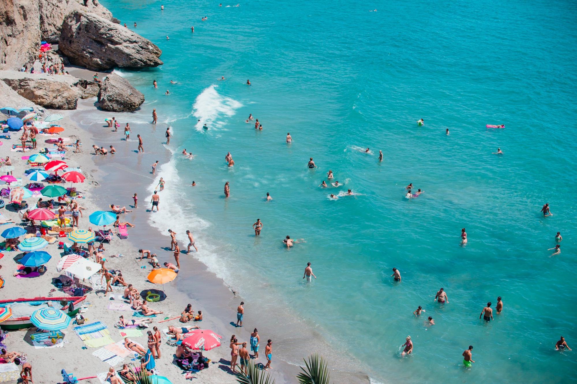 Українцям назвали ідеальну температуру води для купання в морі