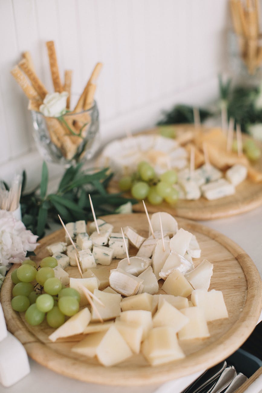 Выбираем качественный сыр: эксперт рассказала, на что обратить особое внимание