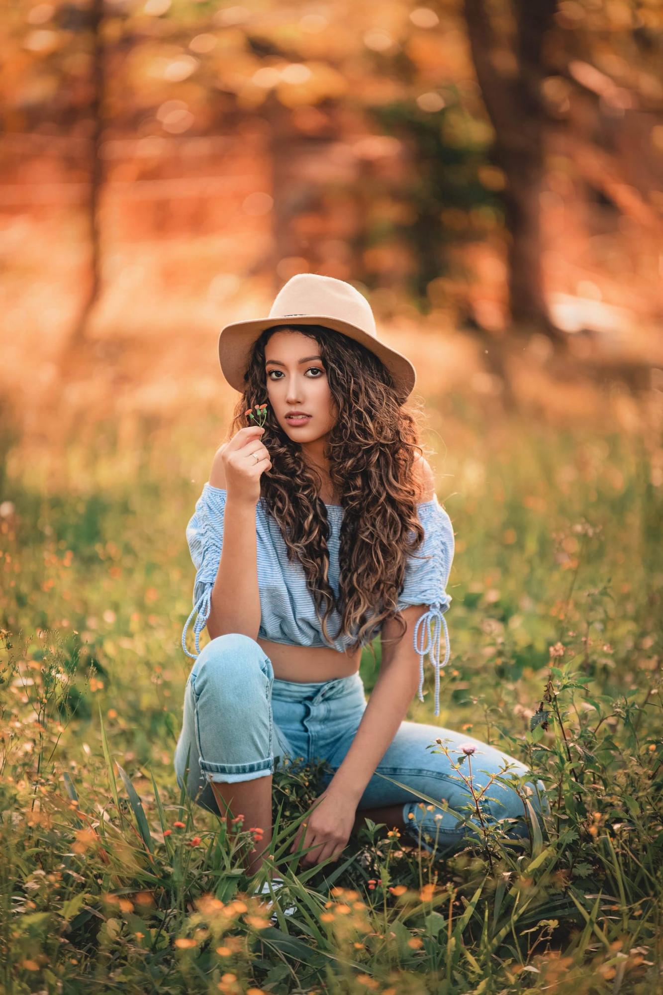 Як зупинити випадіння волосся і відростити пишну шевелюру: ефективні поради