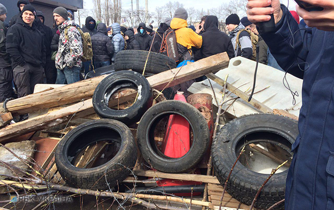 На базу "Азова" прибули слідчі поліції