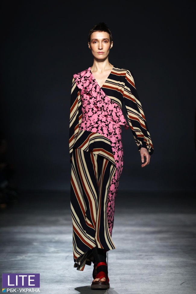 В Киеве ярко стартовала Ukrainian Fashion Week – конечно, с показа Poustovit