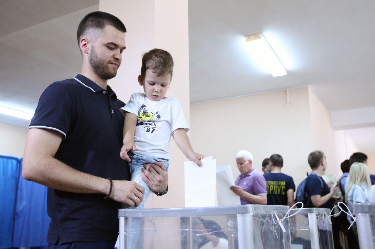 Что ждет Украину после выборов: народный прогноз