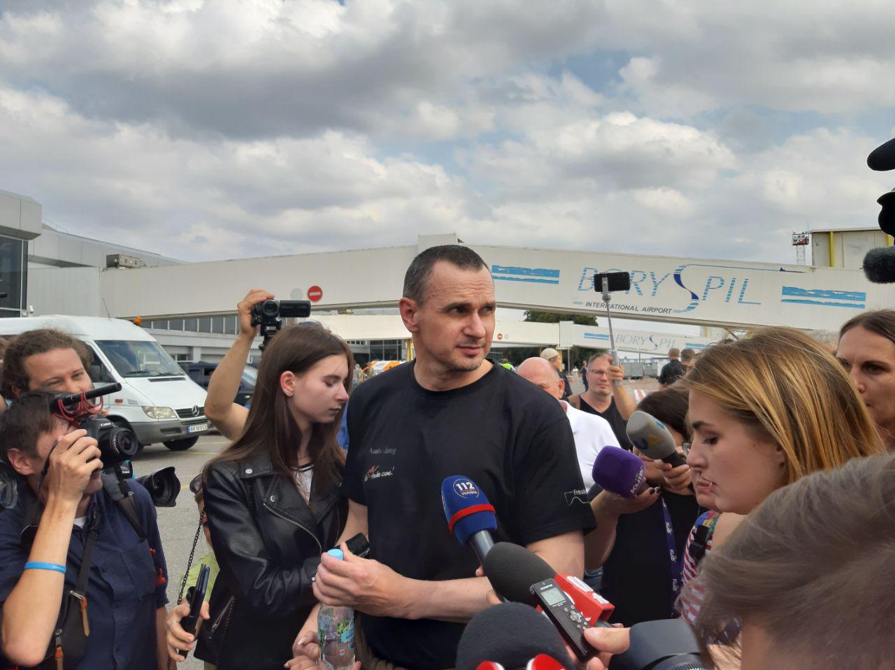 Українські полонені вдома! Історичні фото з "Борисполя"