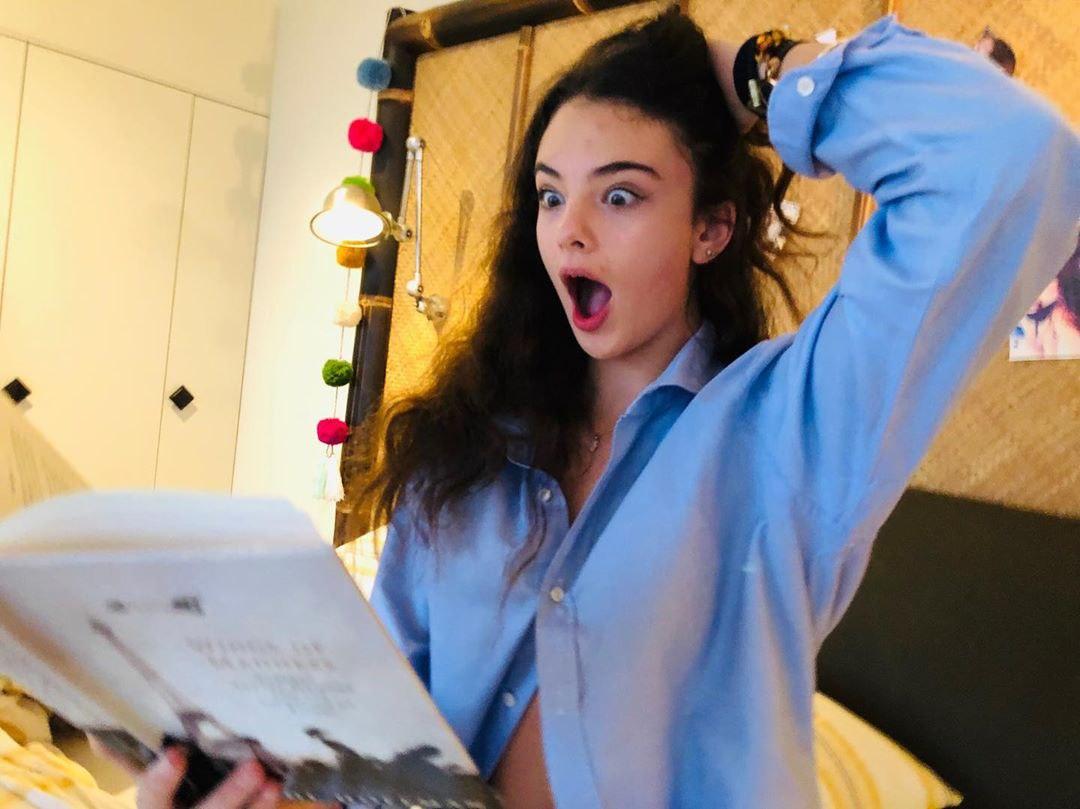 Вся в маму: 15-річна дочка Моніки Беллуччі захопила красою у зйомці для відомого бренду