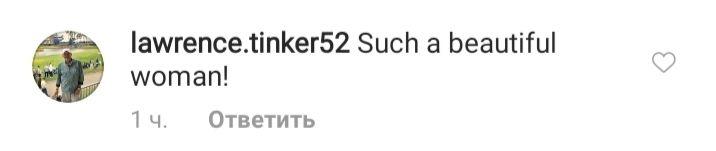 Їй точно 54? Елізабет Херлі похвалилася пишними формами в леопардовому бікіні