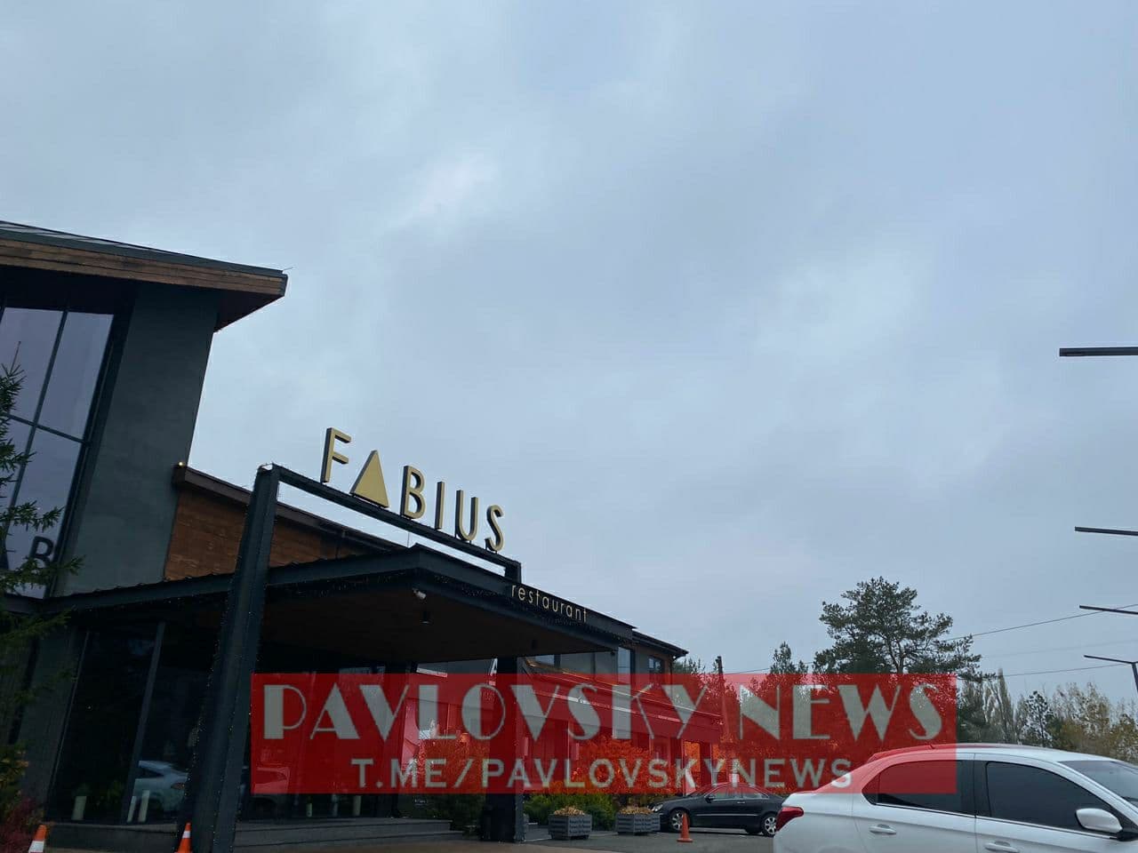 Ресторан в Конча-Заспе продолжает принимать украинскую элиту (фото, видео)