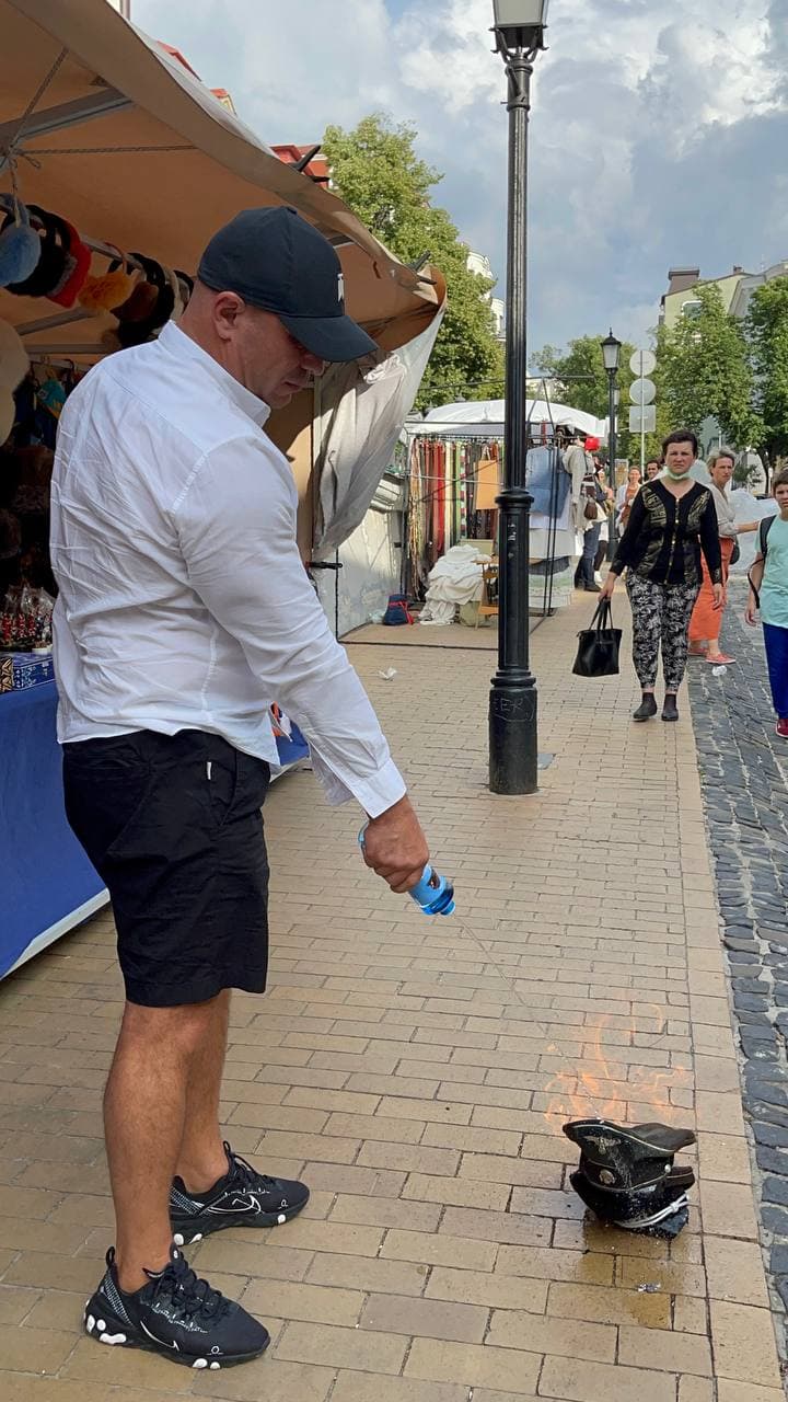 Кива устроил новый "перфоманс" в Киеве: на этот раз с огнем